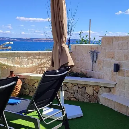 Luxury Sunrise Jacuzzi Apts, 50 M From The *