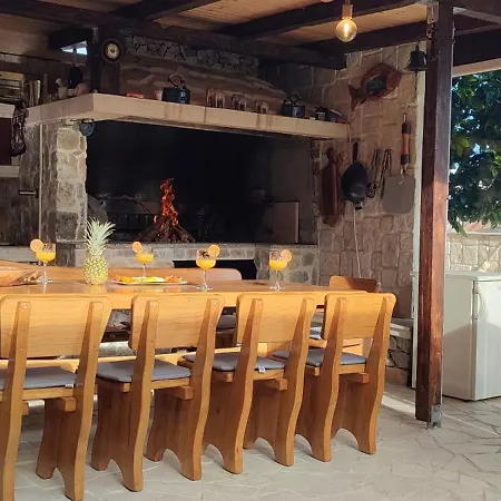 דירה Luxury Sunrise Jacuzzi Apts, 50 M From The