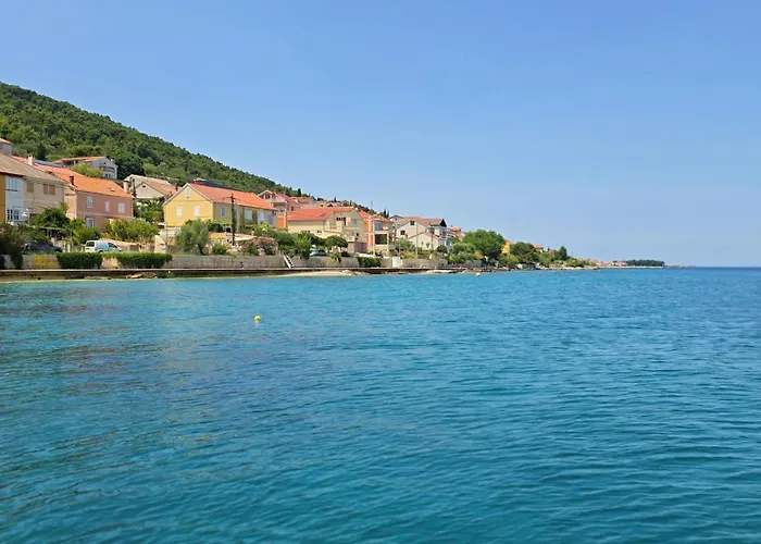 Luxury Sunrise Jacuzzi Apts, 50 M From The * Kali