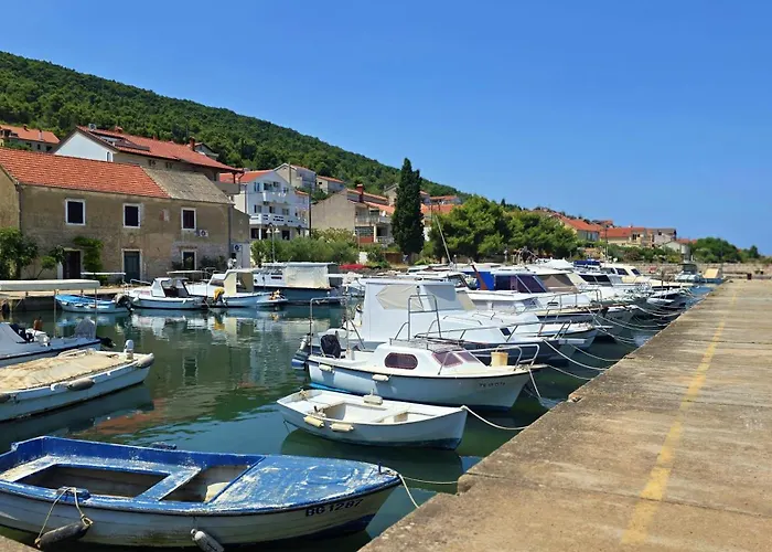 Apartman Luxury Sunrise Jacuzzi Apts, 50 M From The Kali